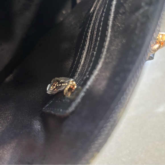 Rioni satchel EUC - Picture 4 of 8